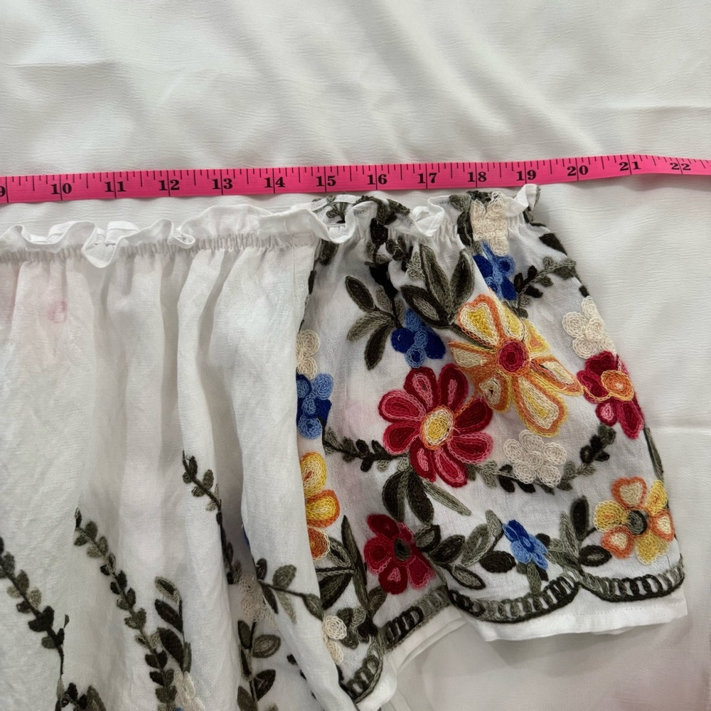 Floral Embroidered Two Way Off The Shoulder Blouse, White & Colorful, Size Small - Picture 5 of 8